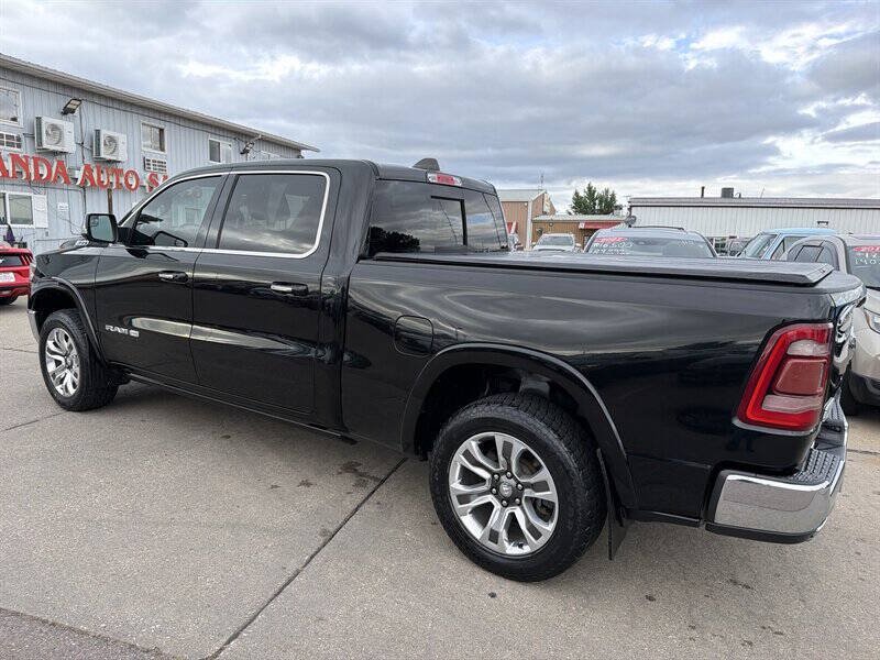 Used 2019 RAM 1500 Limited AWD/4WD image 3
