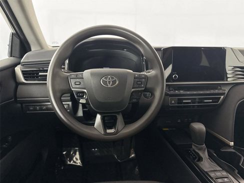Certified 2025 Toyota Camry LE image 29