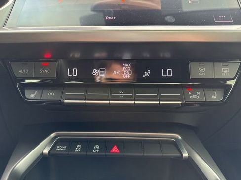 Used 2022 Audi A3 2.0T Premium image 20