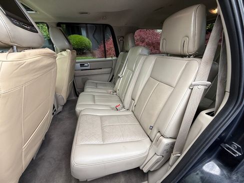 Used 2011 Ford Expedition Limited AWD/4WD image 15