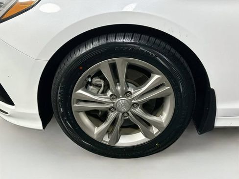 Used 2019 Hyundai Sonata Limited w/ Ultimate Package 04 FWD image 38