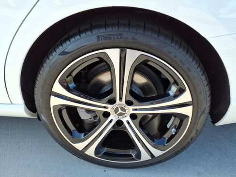 Used 2025 Mercedes-Benz C 300 Sedan image 24