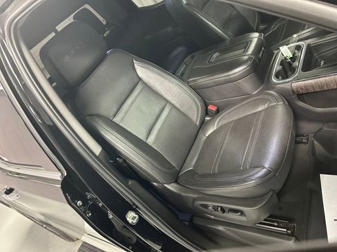 Used 2020 GMC Sierra 1500 Denali w/ Denali Ultimate Package image 26