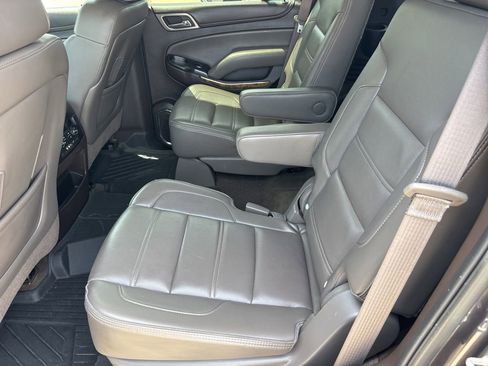 Used 2016 GMC Yukon Denali w/ Open Road Package RWD image 4