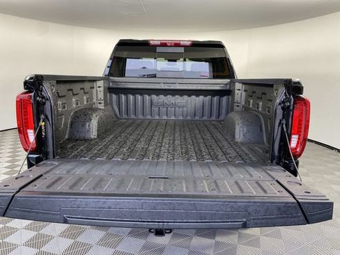 Used 2026 GMC Sierra 1500 AT4 w/ AT4 Premium Package AWD/4WD image 10