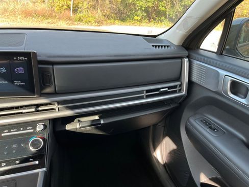 Used 2025 Hyundai Santa Fe SEL image 30