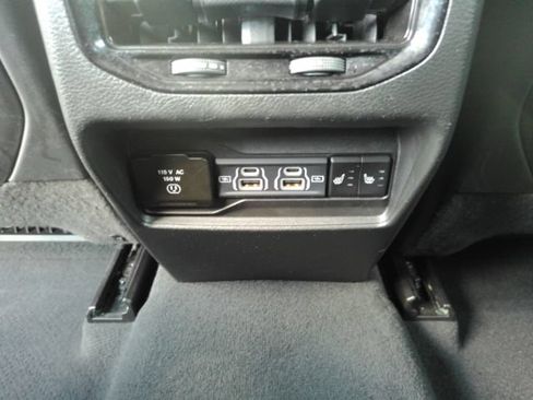 Used 2024 Jeep Grand Cherokee Limited 4xe AWD/4WD image 31