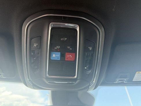 Used 2023 Jeep Grand Cherokee L Laredo AWD/4WD image 19
