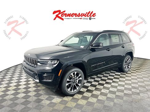 New 2025 Jeep Grand Cherokee Overland w/ Luxury Tech Group IV image 3