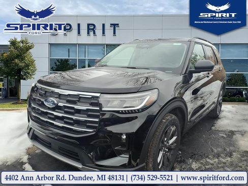 Used 2026 Ford Explorer Active w/ Active Comfort Package image 1