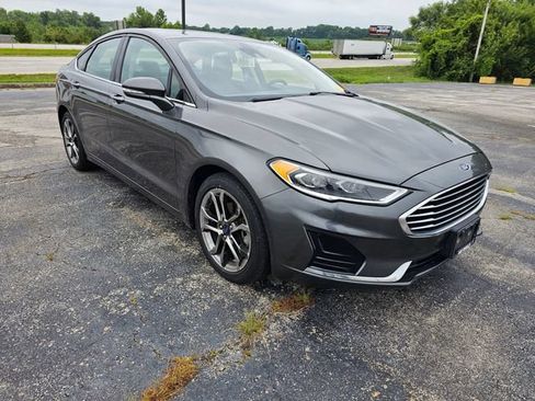 Used 2020 Ford Fusion SEL FWD image 1