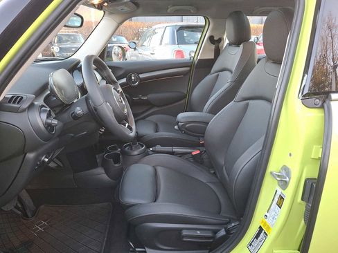 Certified 2023 MINI Cooper S image 10