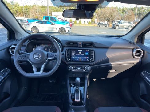 Used 2023 Nissan Versa SR w/ Trunk Package image 8
