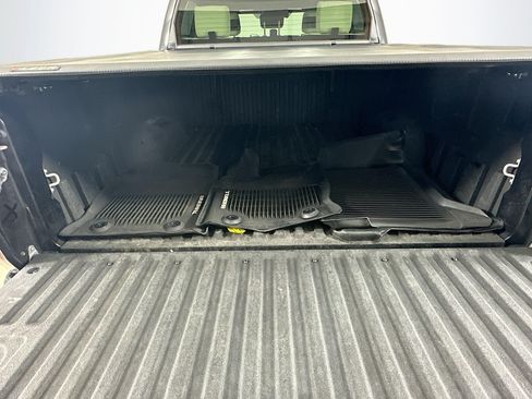 Used 2024 Toyota Tundra Capstone AWD/4WD image 33