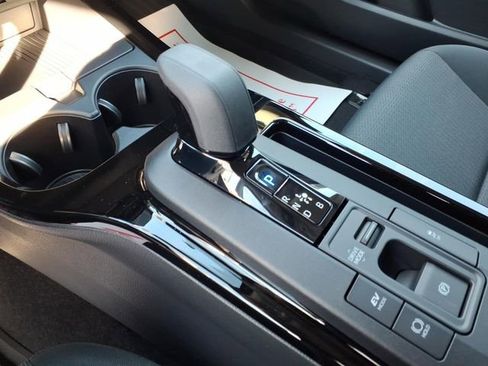 New 2026 Toyota Prius LE image 11