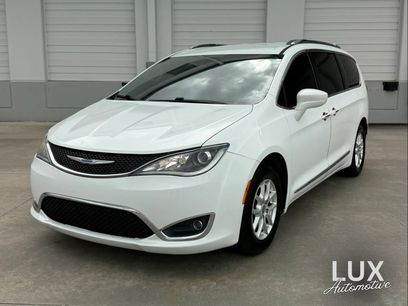 Used 2020 Chrysler Pacifica Touring-L