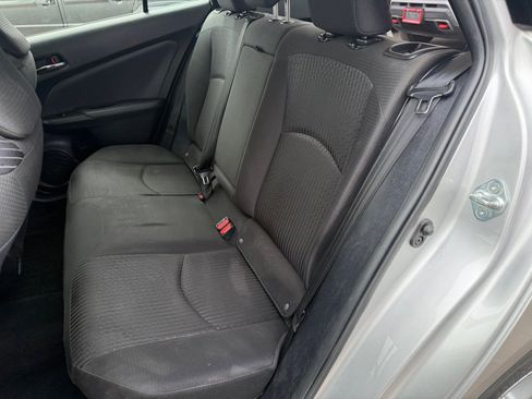 Used 2018 Toyota Prius Two w/ Prius Two Safety Plus Package image 21