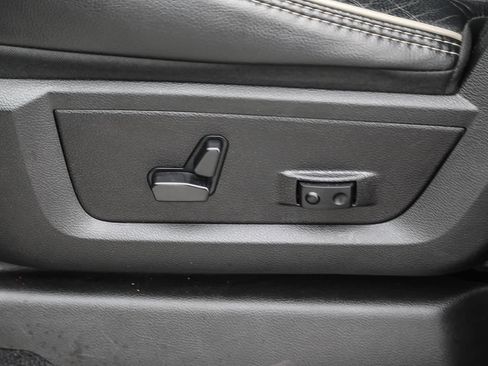 Used 2024 RAM 2500 Laramie image 19