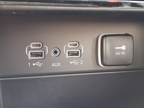 New 2025 Jeep Grand Cherokee Laredo X image 15