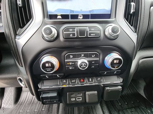 Used 2021 GMC Sierra 1500 SLE w/ Preferred Package image 25