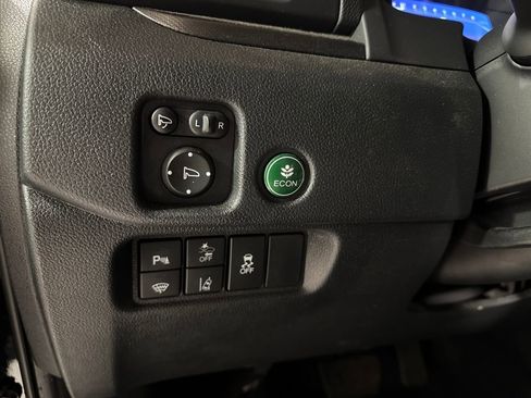 Used 2023 Honda Passport TrailSport image 14