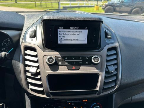 Used 2022 Ford Transit Connect XL FWD image 22