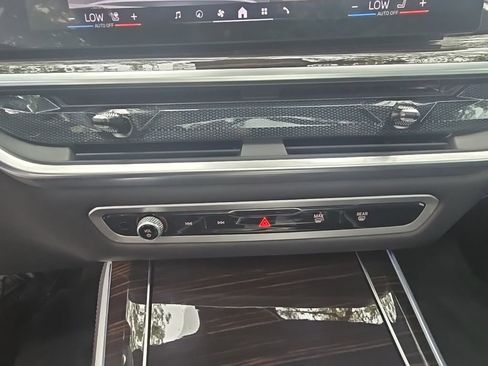 Used 2024 BMW X5 sDrive40i image 21