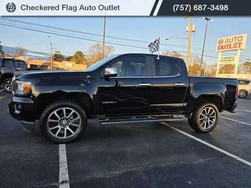 Used 2020 GMC Canyon Denali image 2