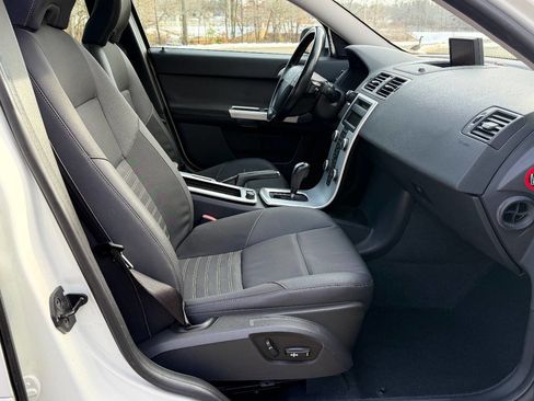 Used 2010 Volvo S40 2.4i image 16