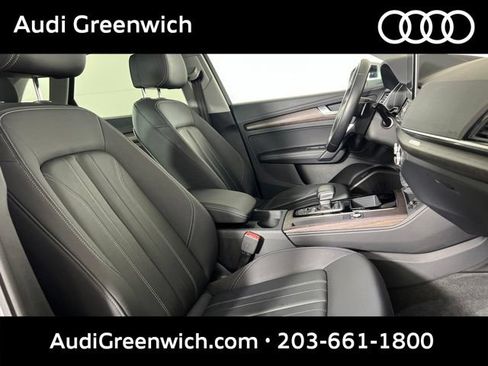 Used 2023 Audi Q5 2.0T Premium Plus w/ Premium Plus Package AWD/4WD image 13
