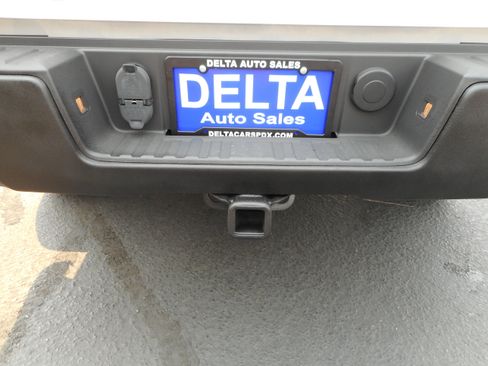 Used 2014 Chevrolet Silverado 1500 W/T w/ Trailering Package RWD image 9