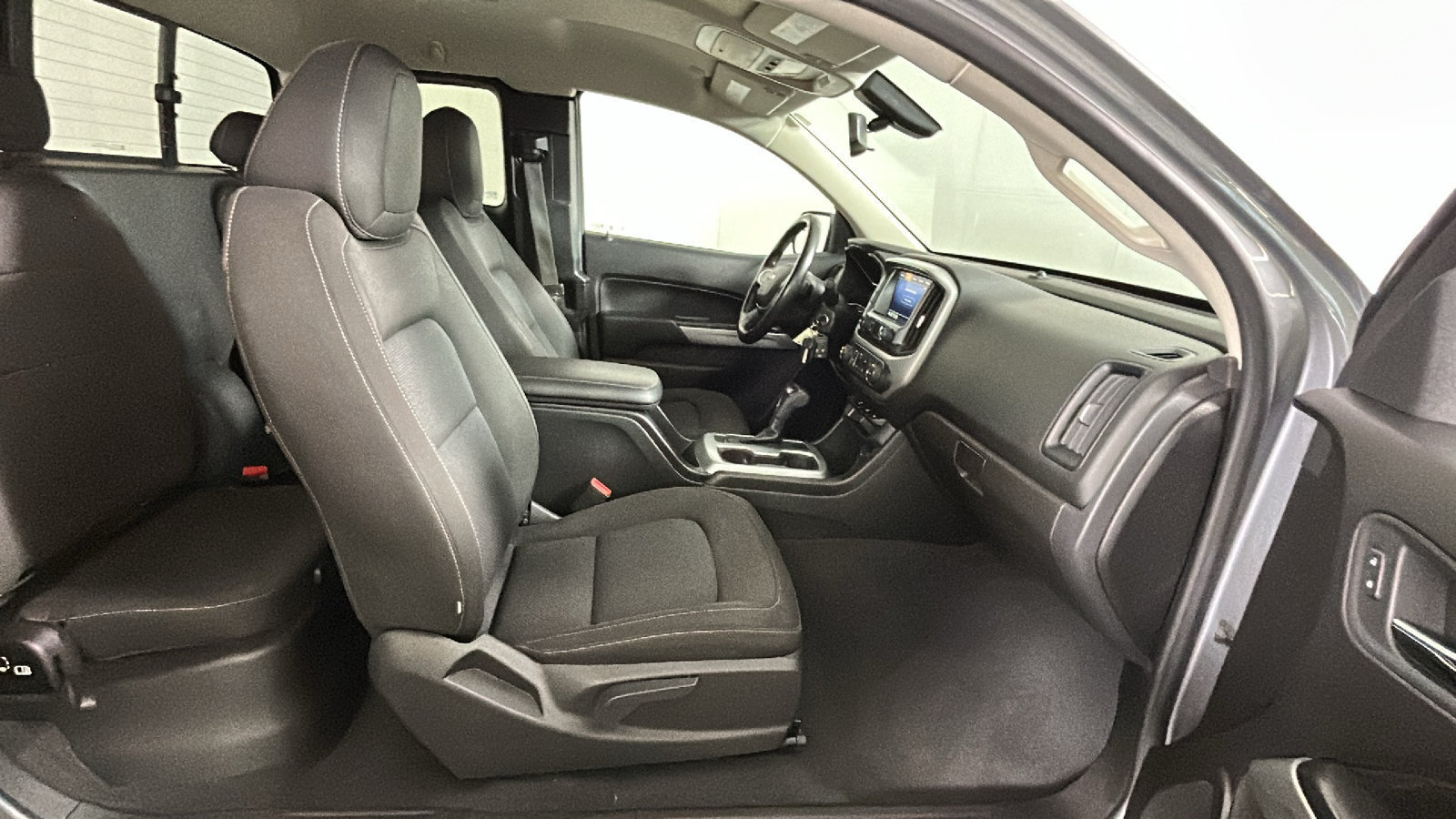Used 2019 Chevrolet Colorado LT w/ LT Convenience Package AWD/4WD image 35