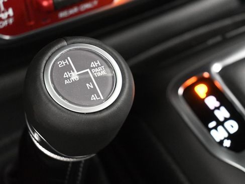 New 2025 Jeep Wrangler Rubicon w/ Xtreme 35 Tire Package image 24