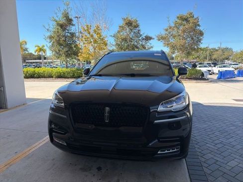 Used 2024 Lincoln Aviator Black Label w/ Jet Package image 9