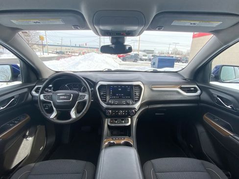 Used 2023 GMC Acadia SLE w/ Driver Convenience Package image 33