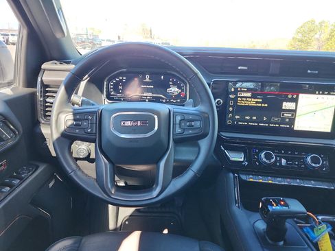 Certified 2025 GMC Sierra 1500 AT4 w/ AT4 Premium Package image 16