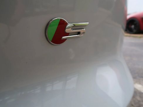 Used 2016 Jaguar F-TYPE S image 44