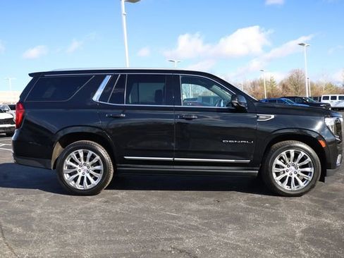 Used 2023 GMC Yukon Denali image 4