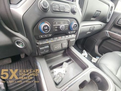 Used 2022 Chevrolet Silverado 1500 LTZ image 29