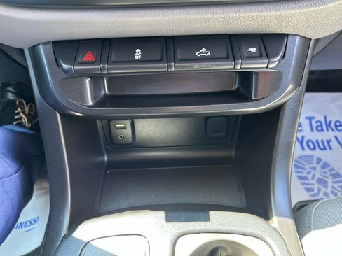 Used 2017 Chevrolet Colorado W/T w/ WT Convenience Package AWD/4WD image 22