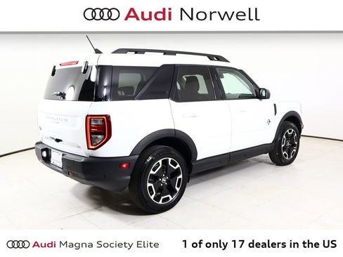 Used 2023 Ford Bronco Sport Outer Banks w/ Tech Package AWD/4WD image 17