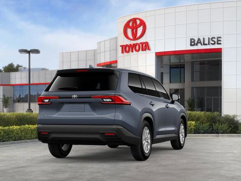 New 2026 Toyota Grand Highlander XLE image 9