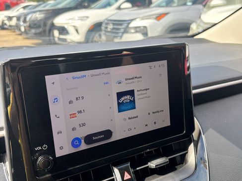 Used 2025 Toyota Corolla LE FWD image 20