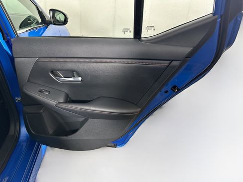 Used 2025 Nissan Sentra SR image 27