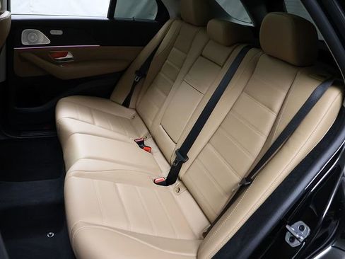 Certified 2026 Mercedes-Benz GLE 450 4MATIC image 12