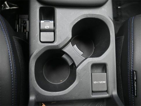 Certified 2025 Subaru Forester Limited image 11