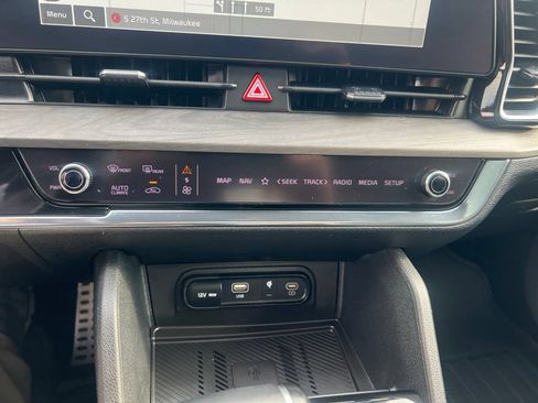 Certified 2023 Kia Sportage X-Pro Prestige AWD/4WD image 59