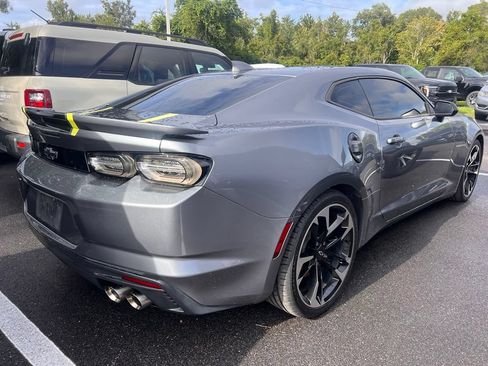 Used 2020 Chevrolet Camaro LT RWD image 4