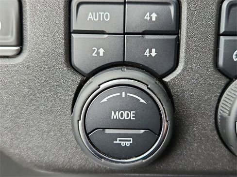 Used 2023 Chevrolet Silverado 1500 LT Trail Boss w/ LPO, Dark Essentials Package image 33