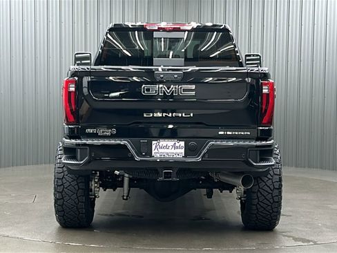 Used 2026 GMC Sierra 2500 Denali Ultimate w/ Max Trailering Package image 4